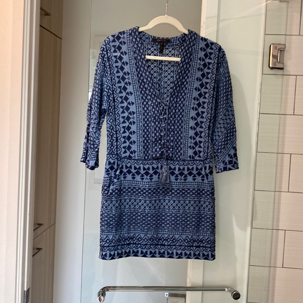 BCBG mini dress XS EUC blue